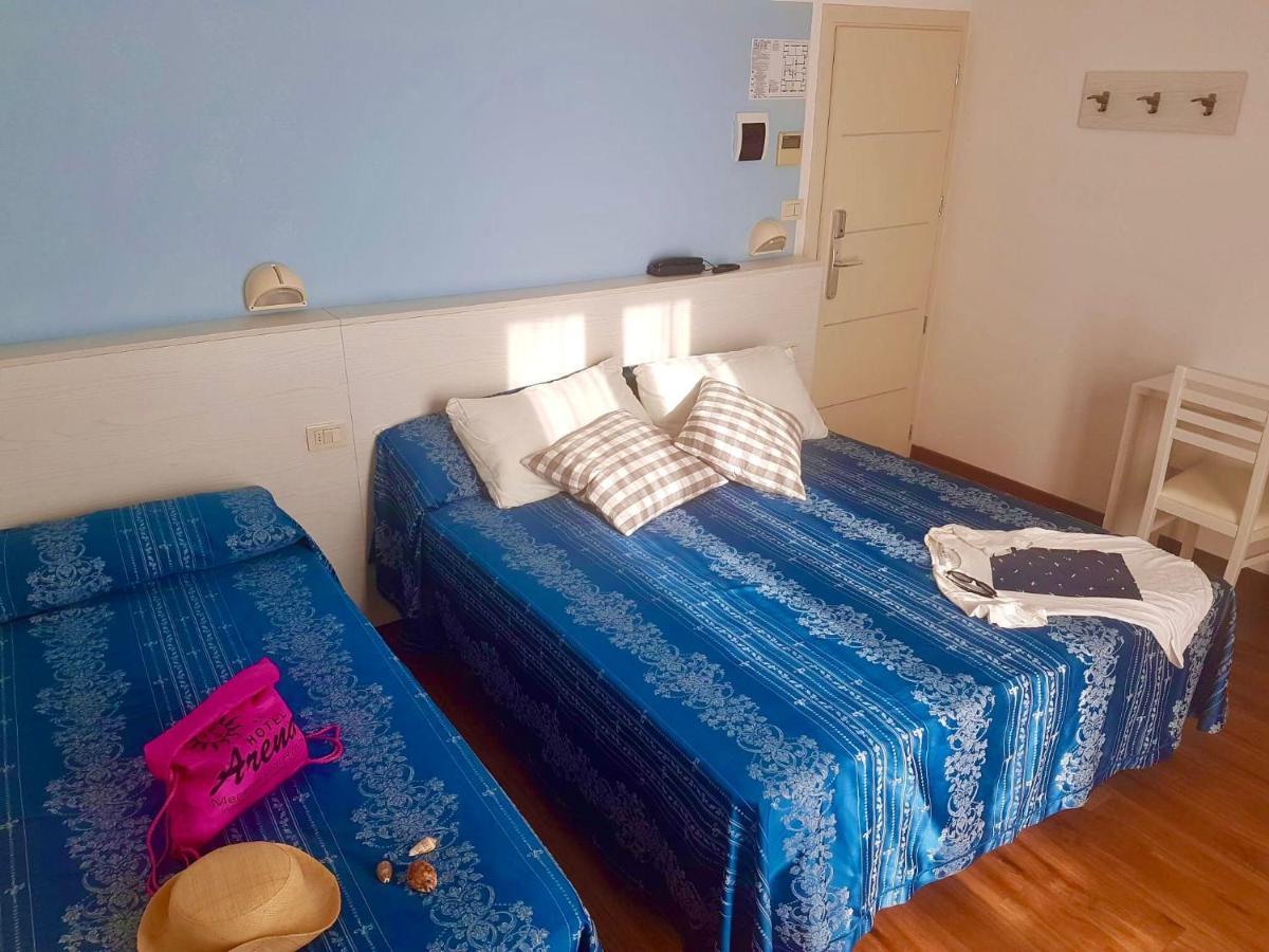Hotel Arena 里米尼 外观 照片
