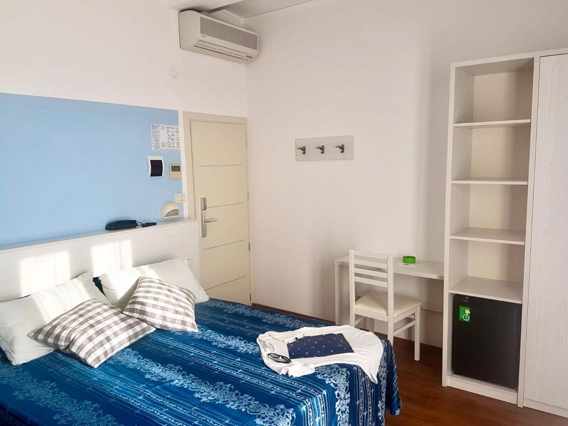 Hotel Arena 里米尼 外观 照片